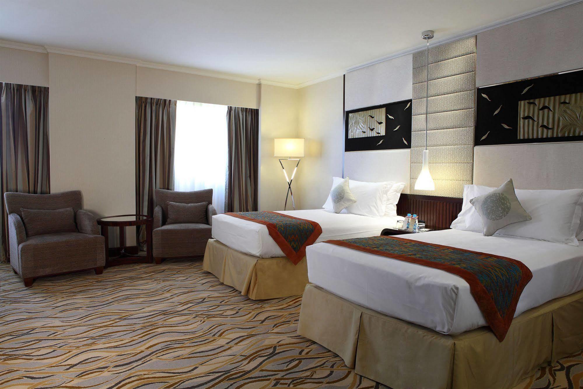 Four Points By Sheraton Riyadh Khaldia Exteriör bild